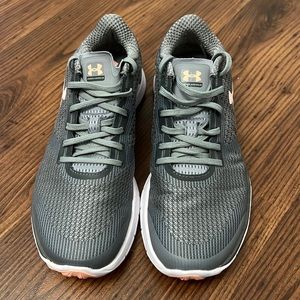 Under Armour Women's Charged Lightning Running Shoes
